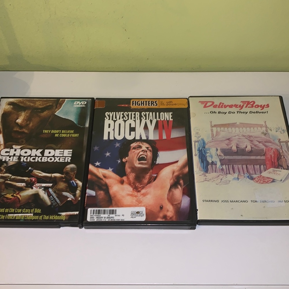 3 vintage dvd’s 2 fighting ones and one classic breakdancing in nyc. - Picture 2 of 9